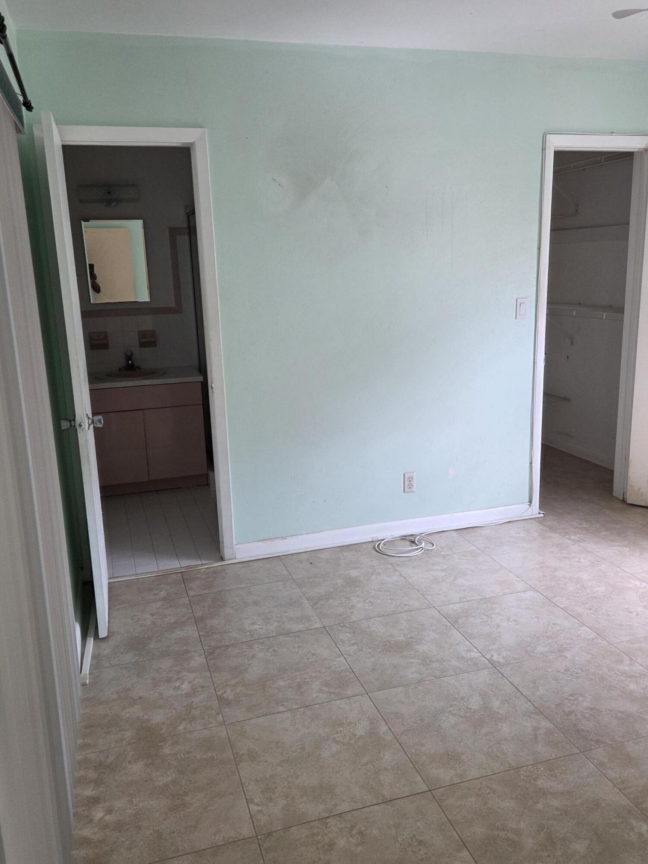 3948 NW 39 Avenue, Lauderdale Lakes, FL 33309 Photo