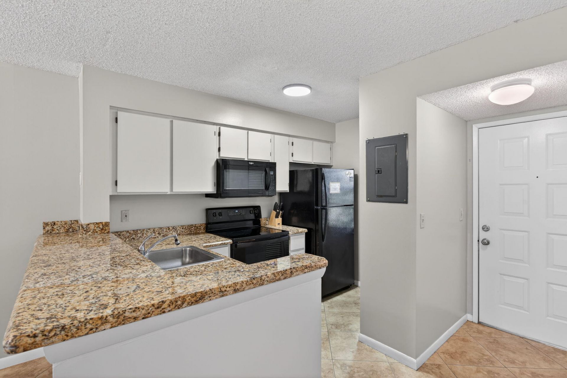 2230 N Cypress Bend Dr N, Unit 104, Pompano Beach, FL 33069 Photo