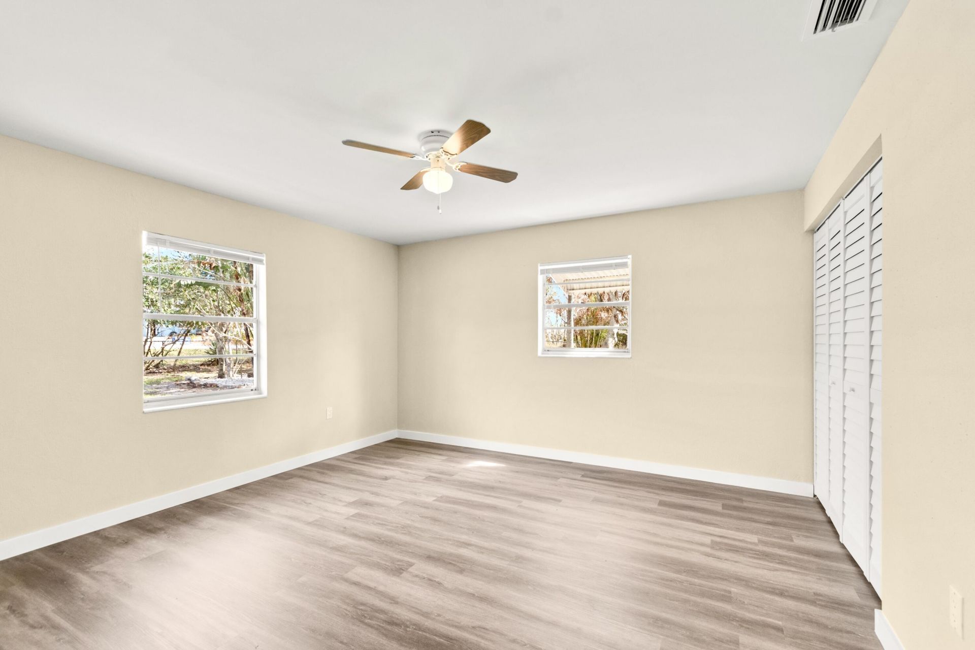 2105 Donald Avenue, Fort Pierce, FL 34946 Photo