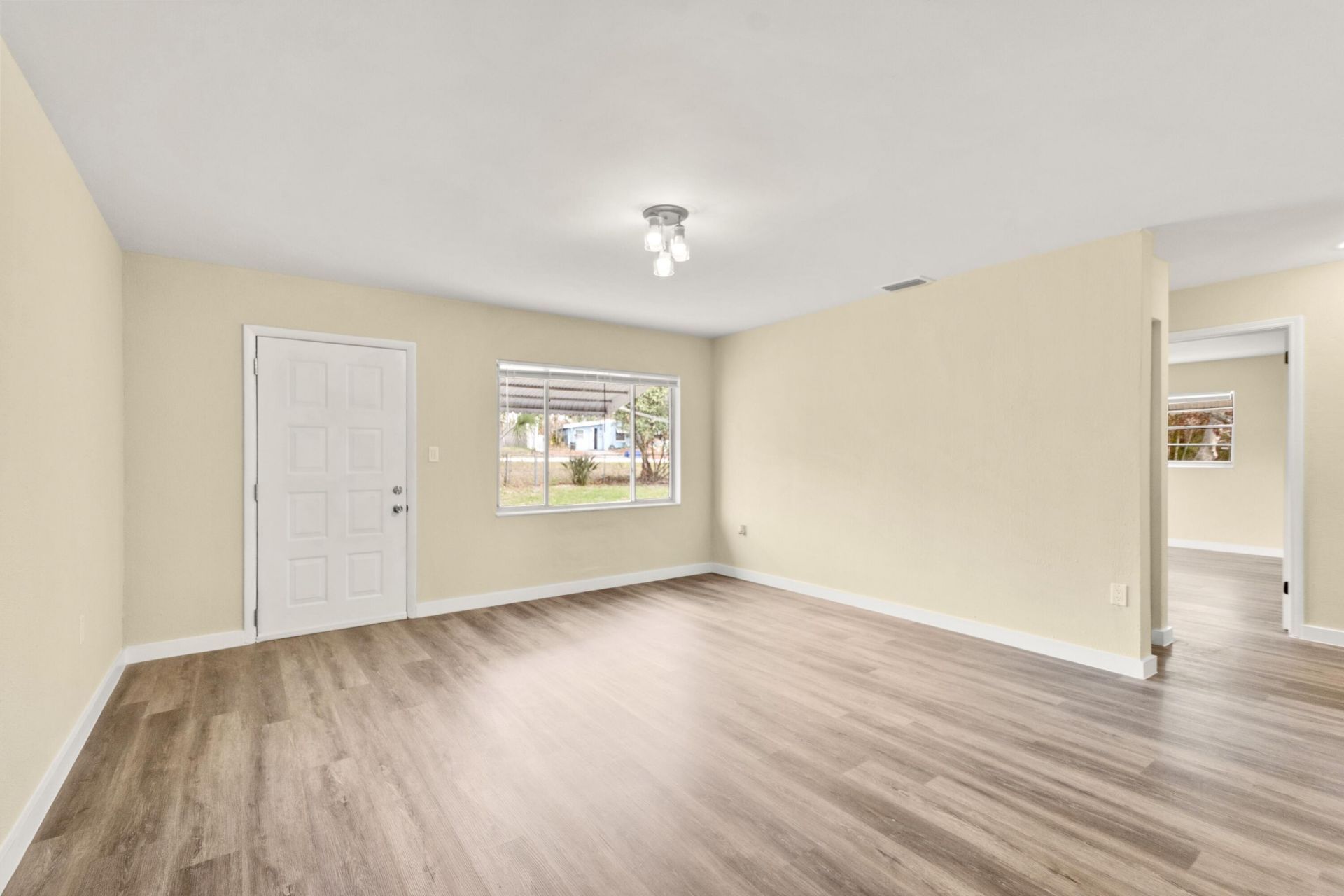 2105 Donald Avenue, Fort Pierce, FL 34946 Photo