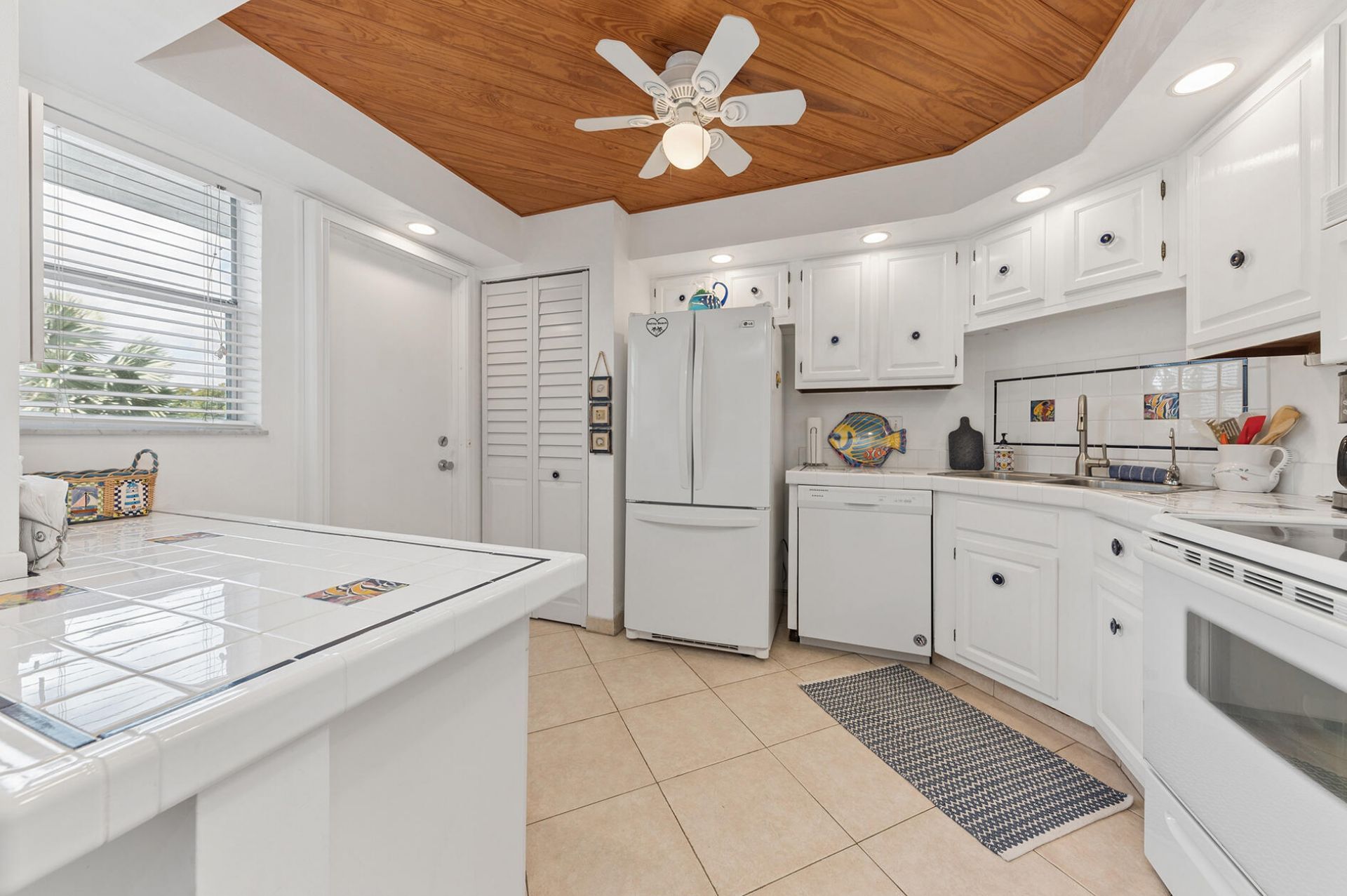 1 Harbourside Drive, Unit 1204, Delray Beach, FL 33483 Photo