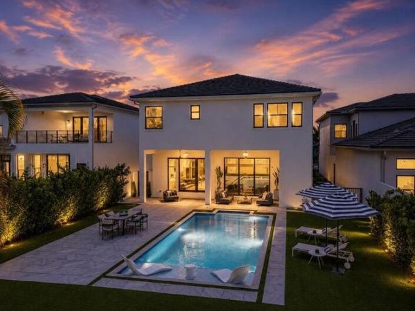 9065 Benedetta Place, Boca Raton, FL 33496