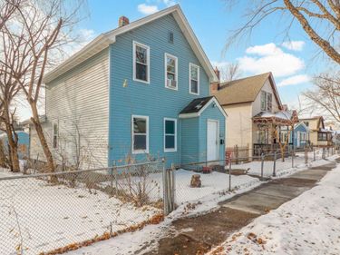 46 Winnipeg Avenue, Saint Paul, MN 55117