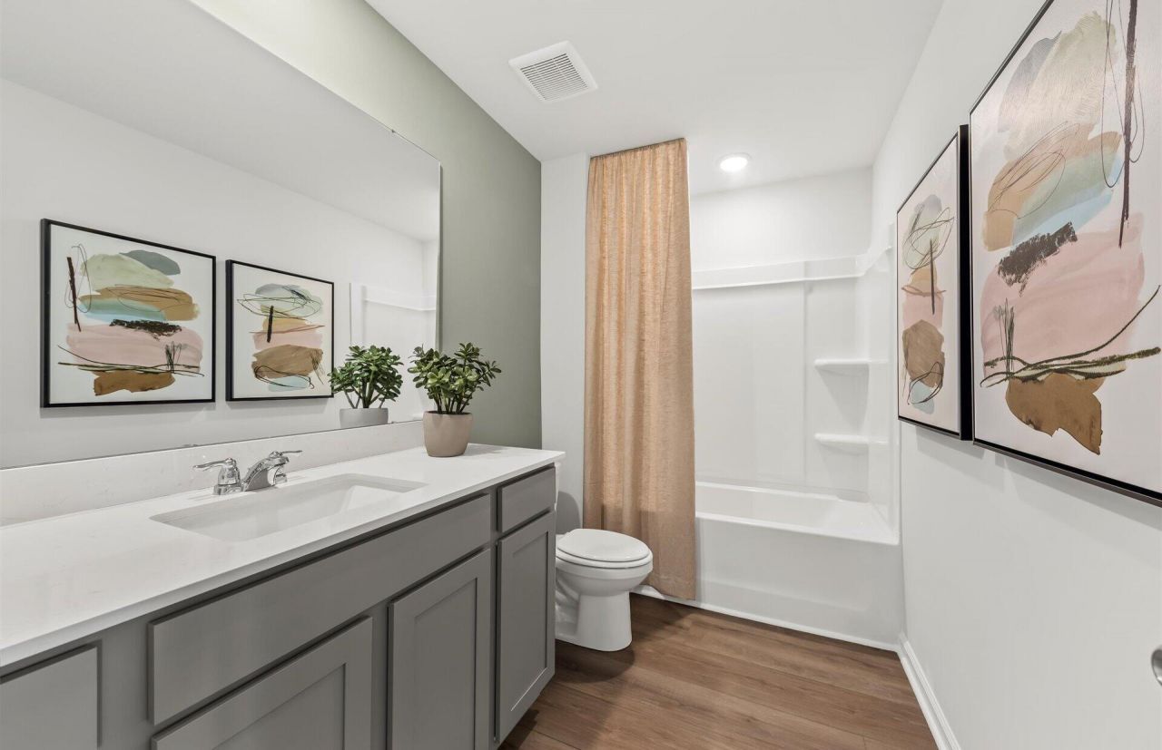 854 Meadowbrook Lane Photo 11