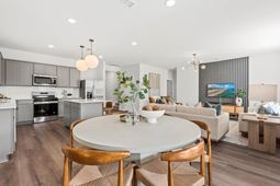 854 Meadowbrook Lane photo 4