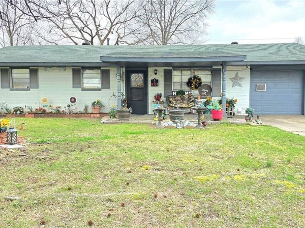 718 Morrison Place , Springdale, AR 72762