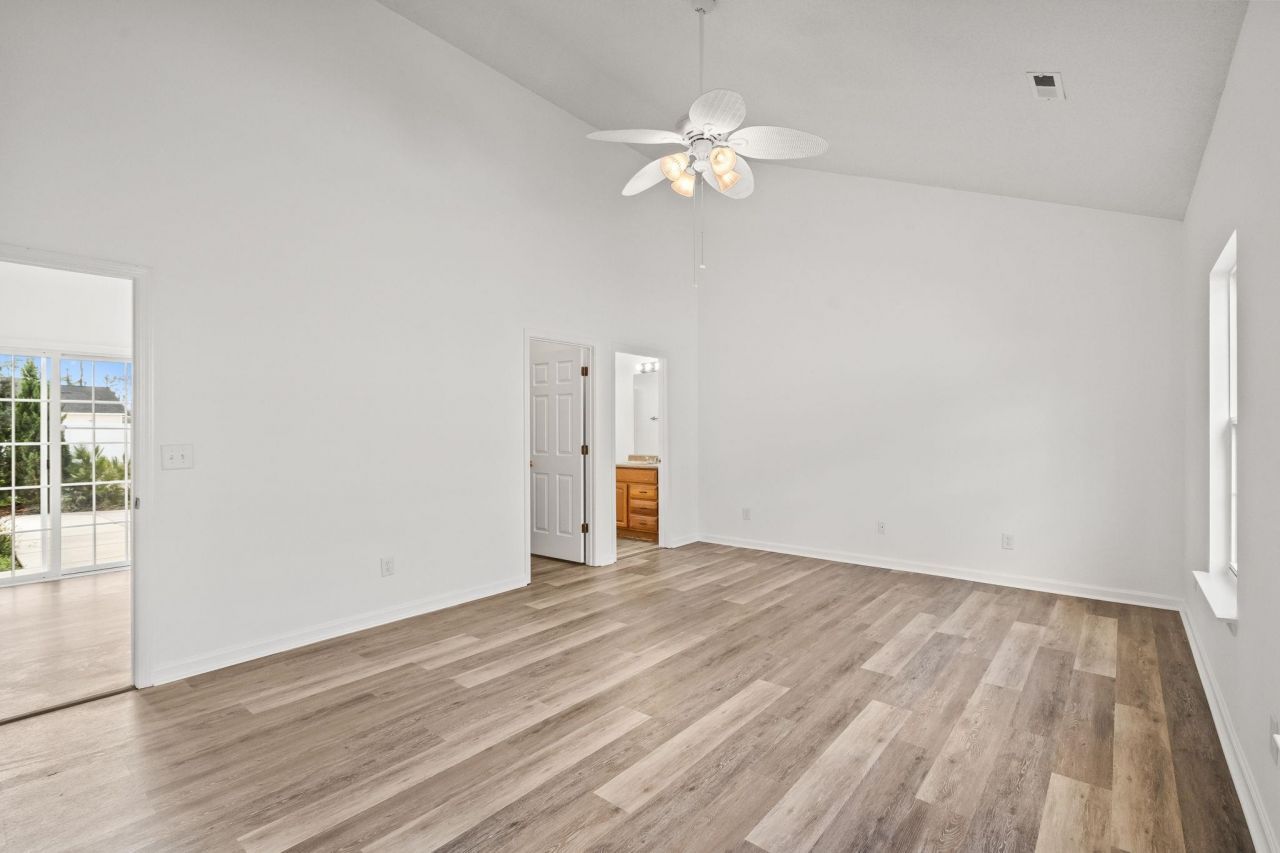 147 River Country Dr. Photo 19