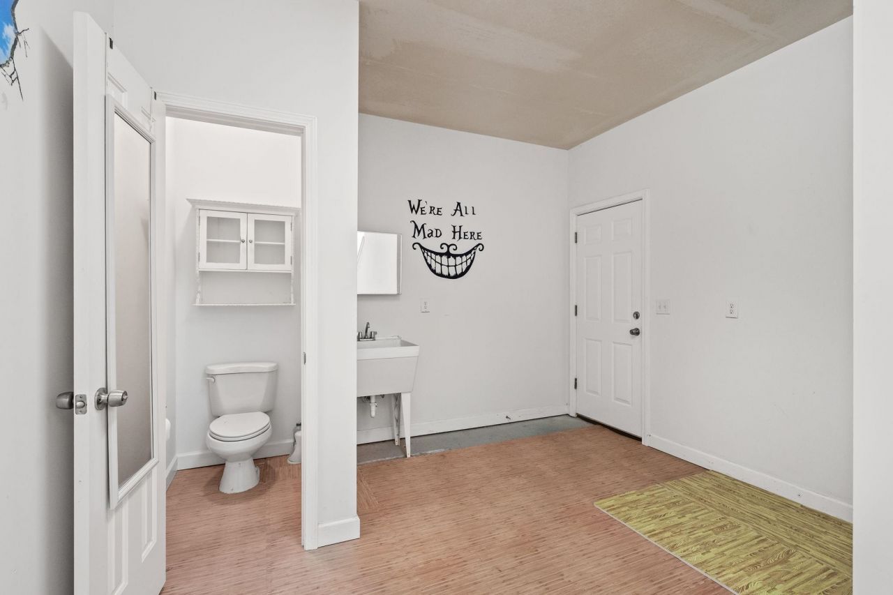 147 River Country Dr. Photo 35