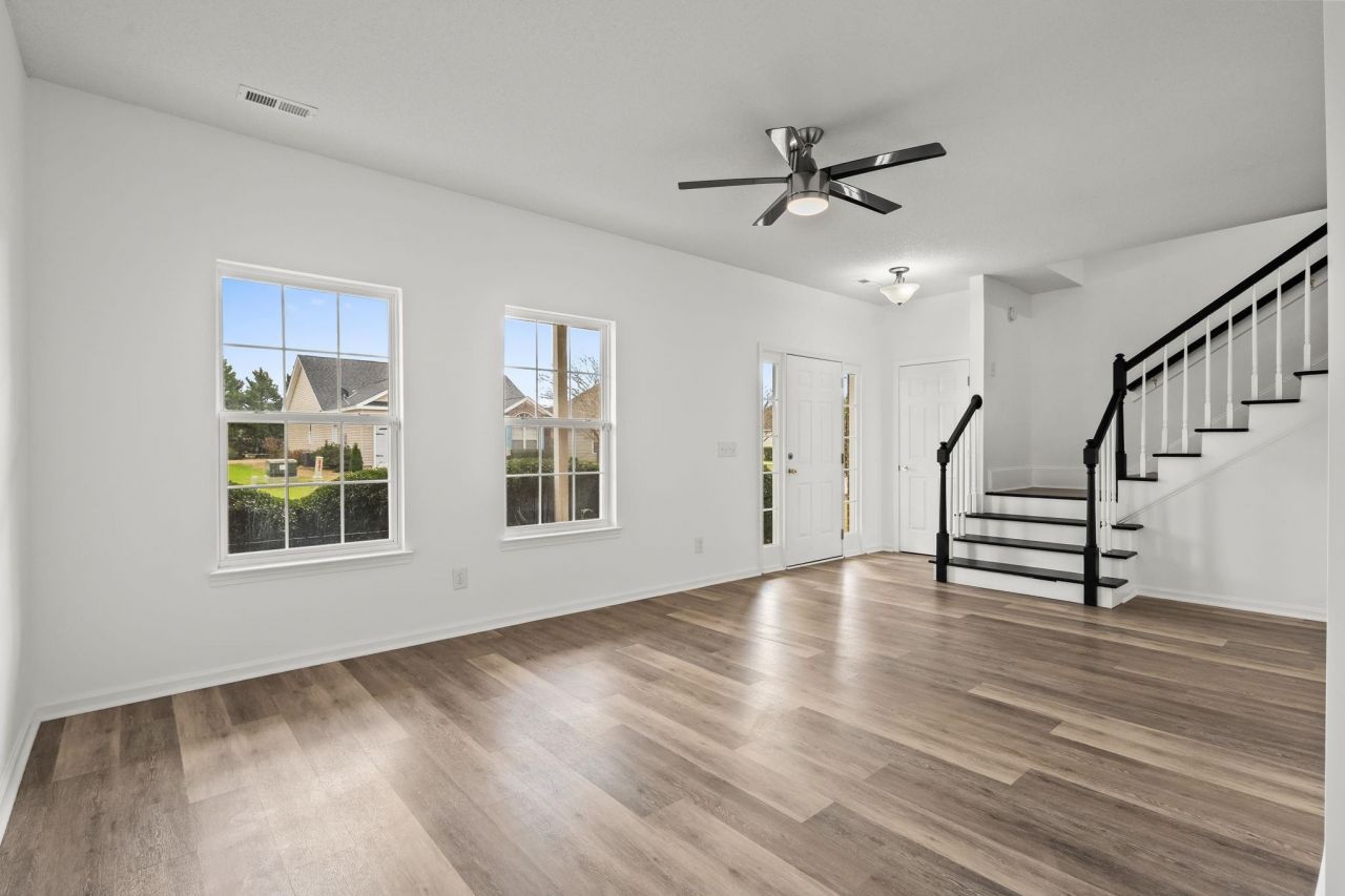 147 River Country Dr. Photo 7