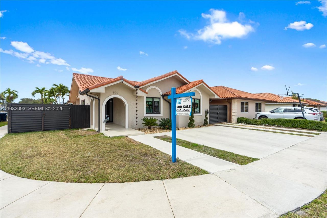 800 NW 133rd Ave , Miami, FL 33182 Photo
