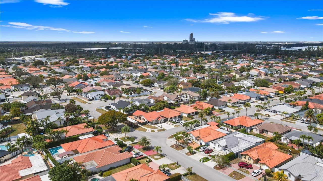 800 NW 133rd Ave, Miami, FL 33182 Photo