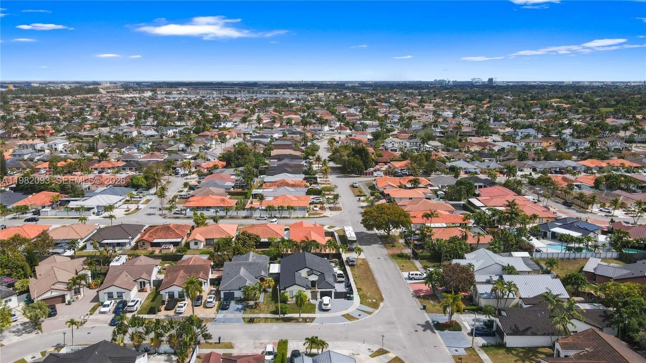 800 NW 133rd Ave , Miami, FL 33182 Photo