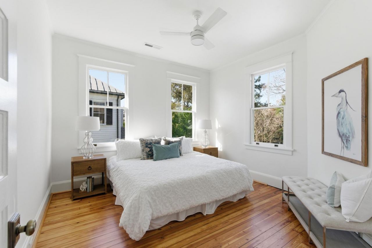 30 Gibbes Street Photo 27