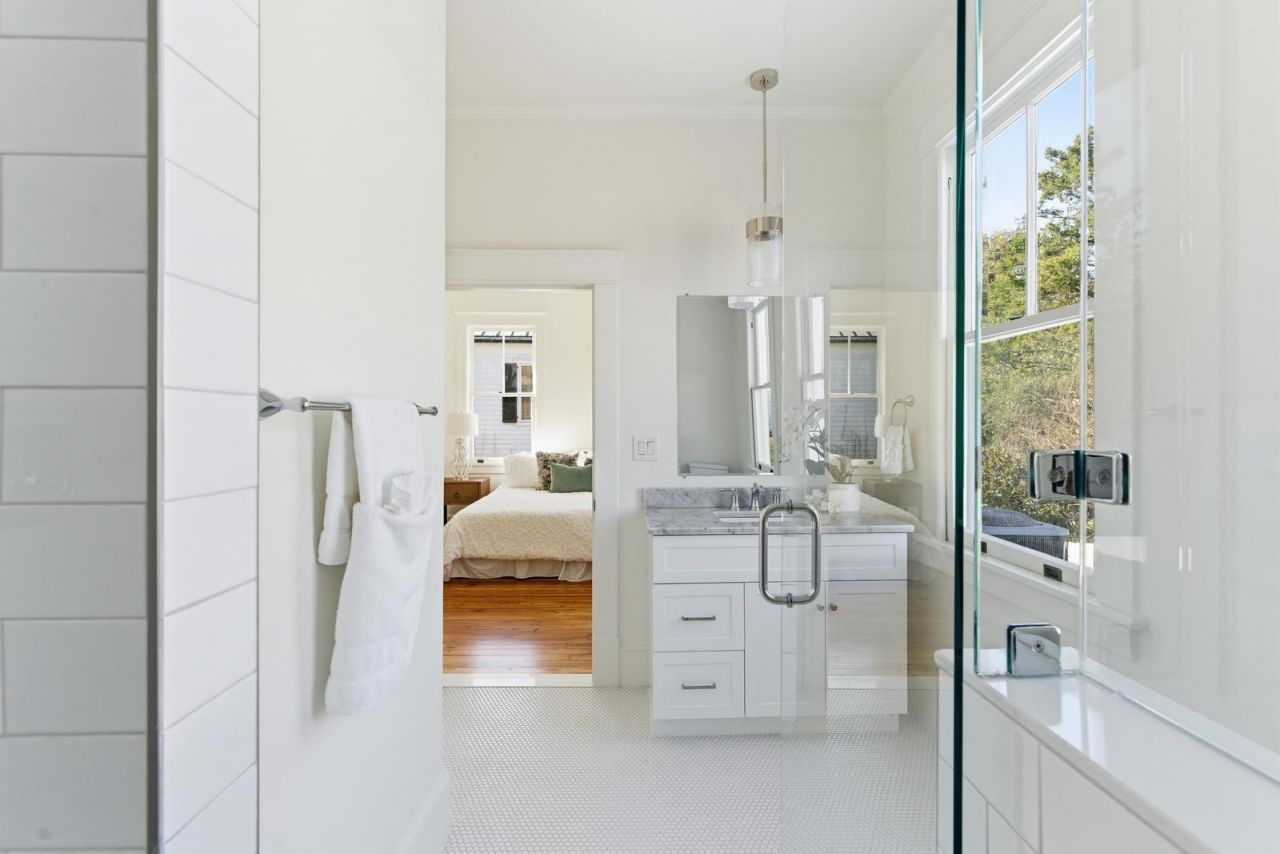 30 Gibbes Street Photo 33