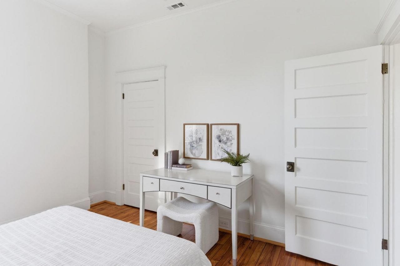 30 Gibbes Street Photo 40