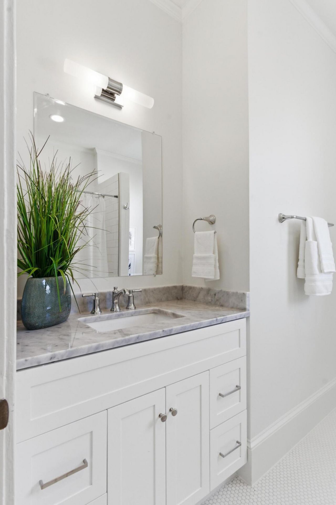 30 Gibbes Street Photo 43