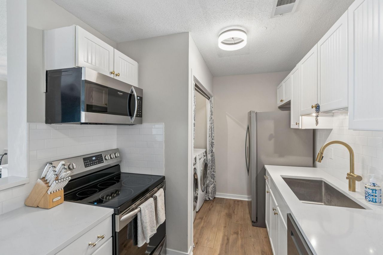 348 Sandpiper Photo 17