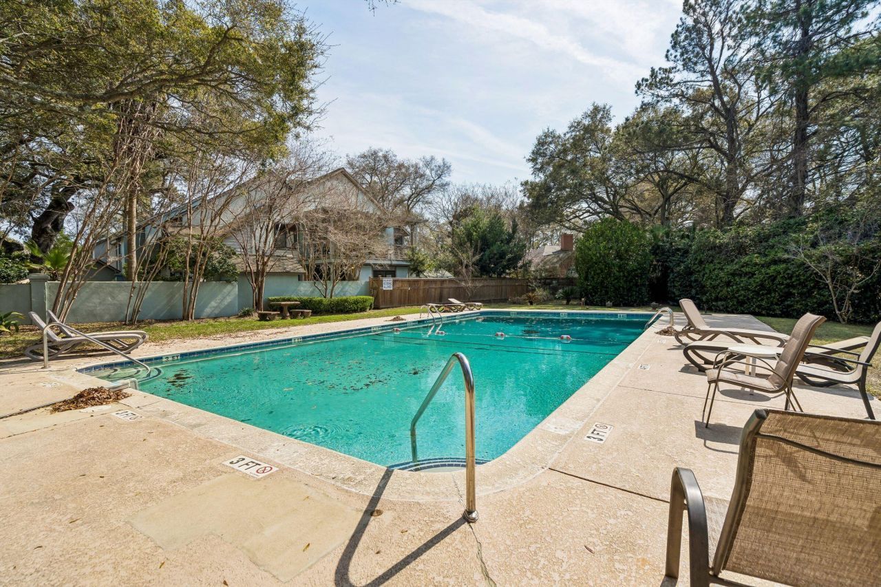 348 Sandpiper Photo 35