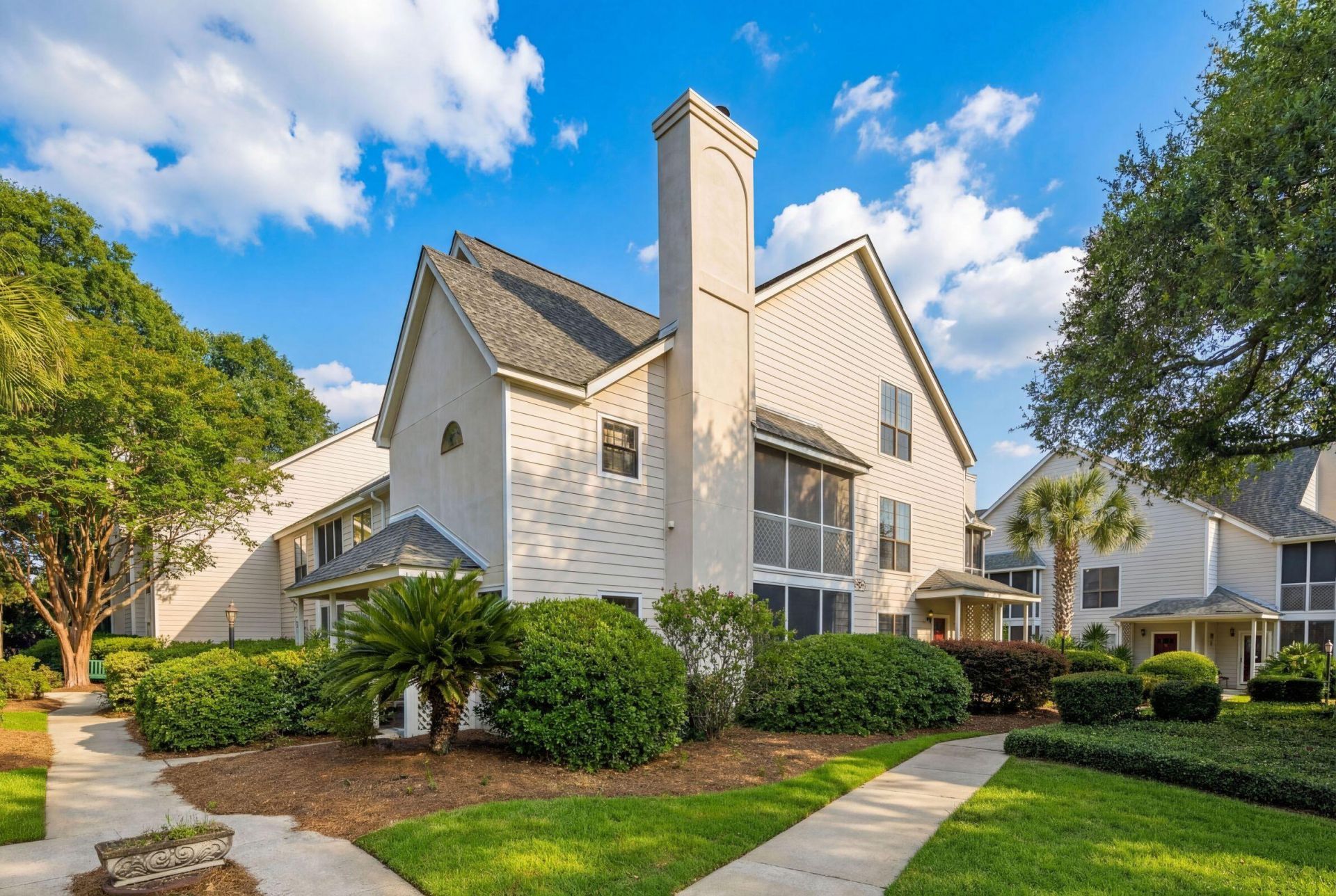 348 Sandpiper Photo 54