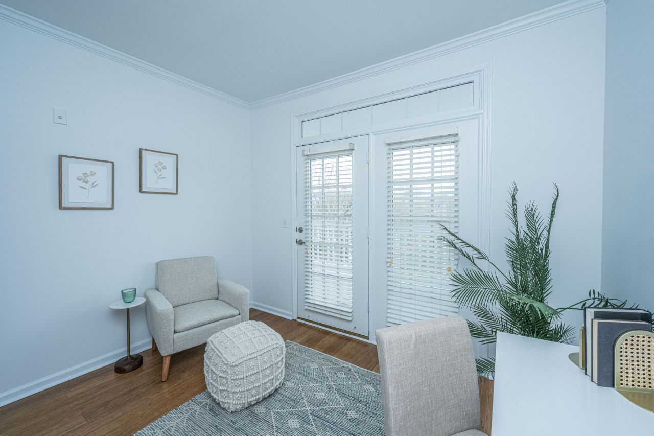 45 Sycamore Avenue Photo 21