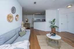 45 Sycamore Avenue photo 4