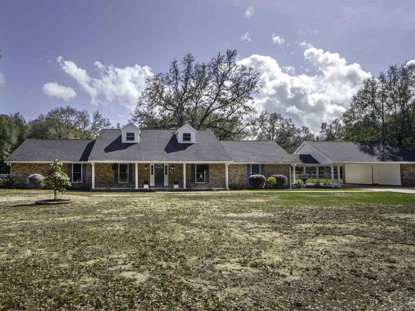 5937 Osage Trl, Milton, FL 32570