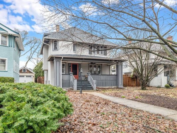 738 Woodbine Avenue , Oak Park, IL 60302