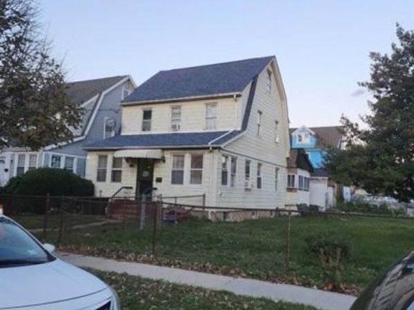 105-41 189th Street , Unit 3 fl, Saint Albans, NY 11412