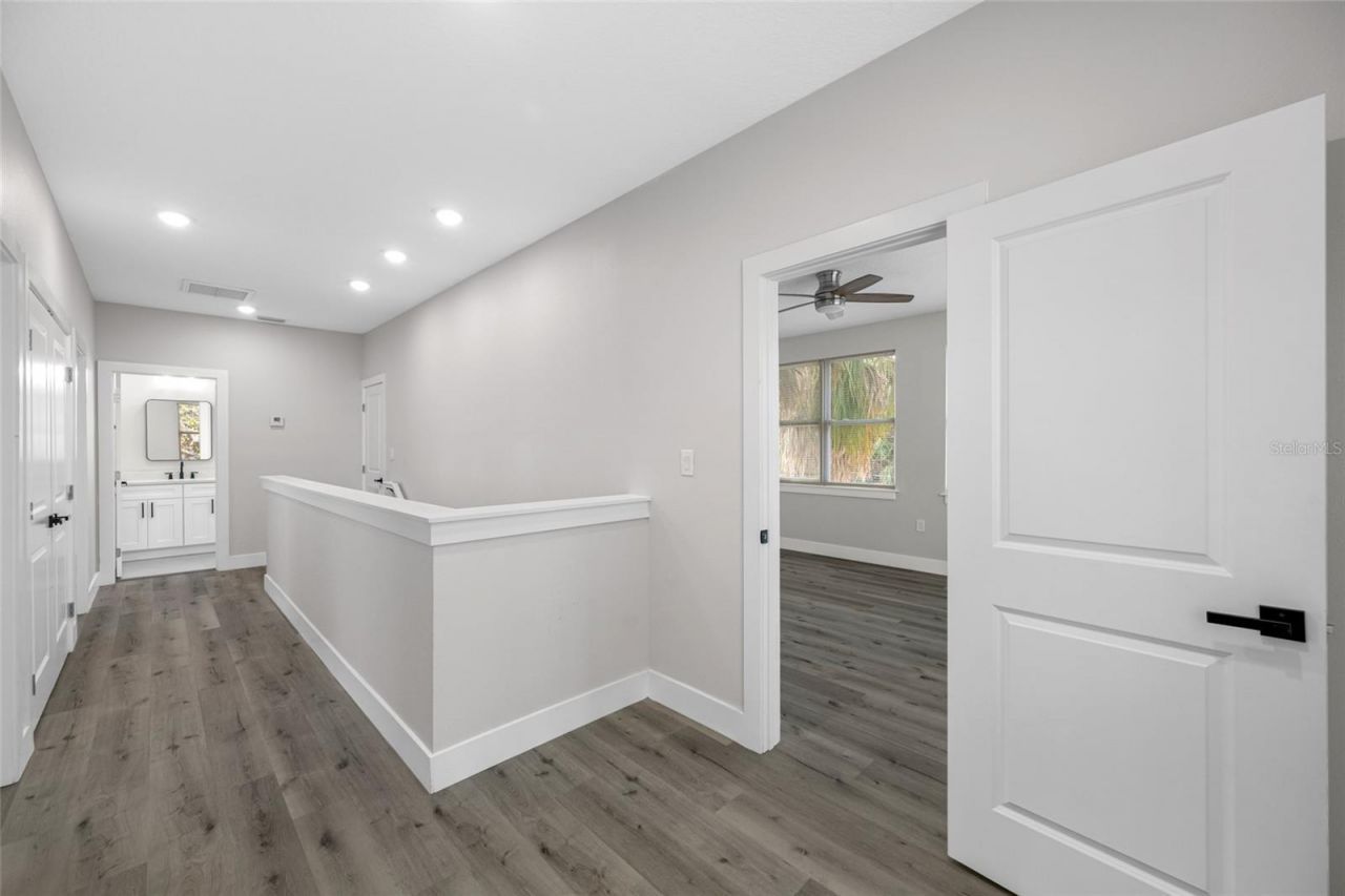 2738 16th Avenue N, Saint Petersburg, FL 33713 Photo