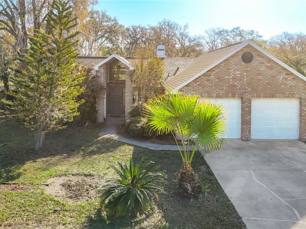 1040 SAWYERS COURT , LUTZ, FL 33559