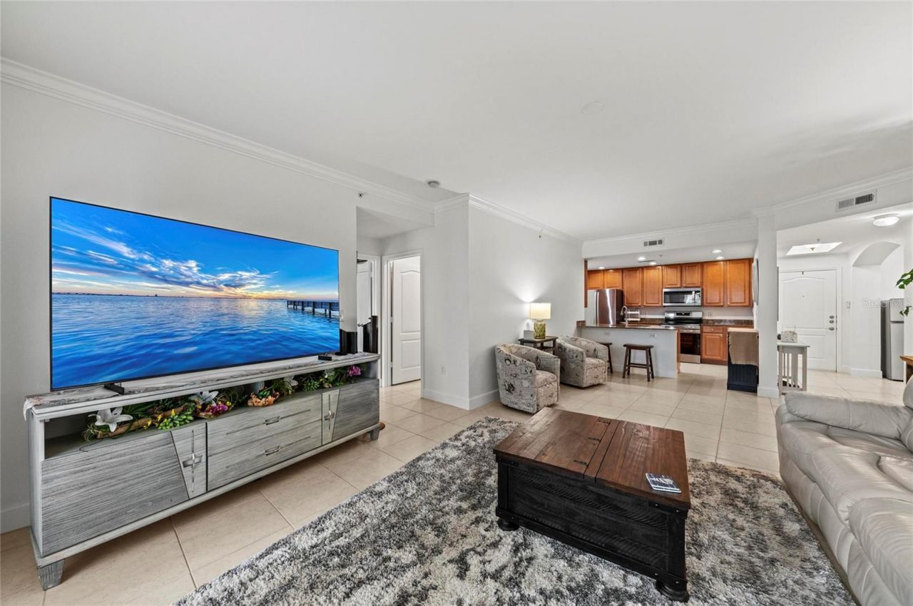 808 3rd Avenue W, Unit 311, Bradenton, FL 34205 Photo