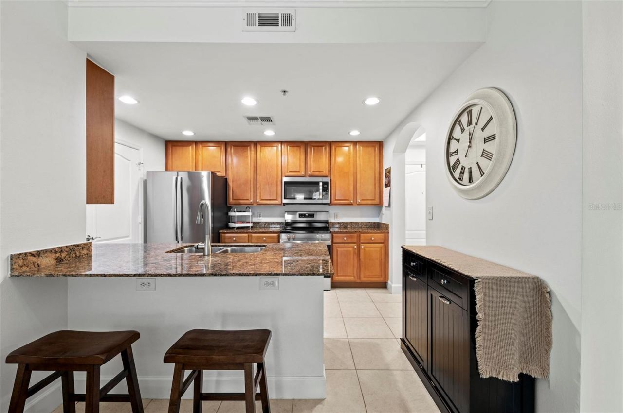 808 3rd Avenue W, Unit 311, Bradenton, FL 34205 Photo