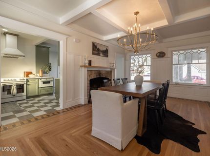 402 W Robinson Street, Carson City, NV 89703 Photo