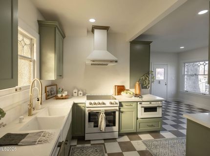 402 W Robinson Street, Carson City, NV 89703 Photo