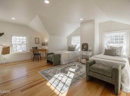 402 W Robinson Street, Carson City, NV 89703 Photo