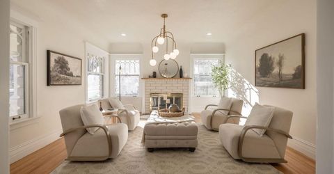 402 W Robinson Street, Carson City, NV 89703 Photo