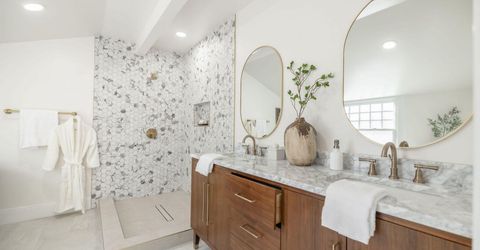 402 W Robinson Street, Carson City, NV 89703 Photo