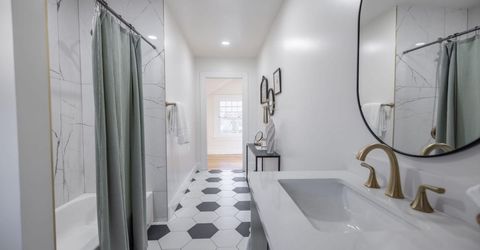 402 W Robinson Street, Carson City, NV 89703 Photo