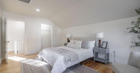 402 W Robinson Street, Carson City, NV 89703 Photo