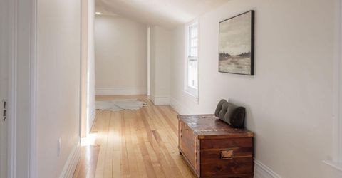 402 W Robinson Street, Carson City, NV 89703 Photo