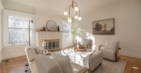 402 W Robinson Street, Carson City, NV 89703 Photo