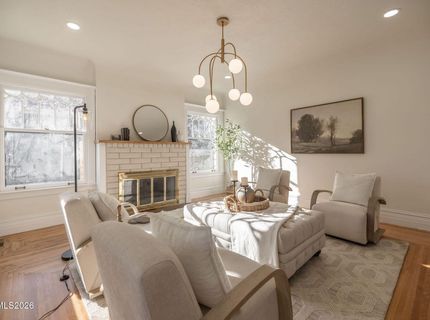 402 W Robinson Street, Carson City, NV 89703 Photo