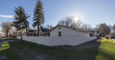 402 W Robinson Street, Carson City, NV 89703 Photo