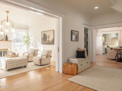 402 W Robinson Street, Carson City, NV 89703 Photo