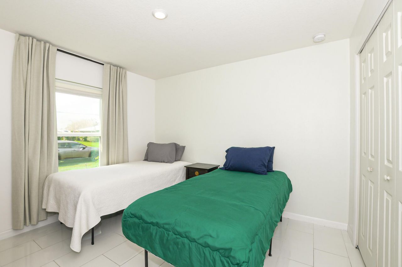 931 SW Sultan Drive, Port Saint Lucie, FL 34953 Photo