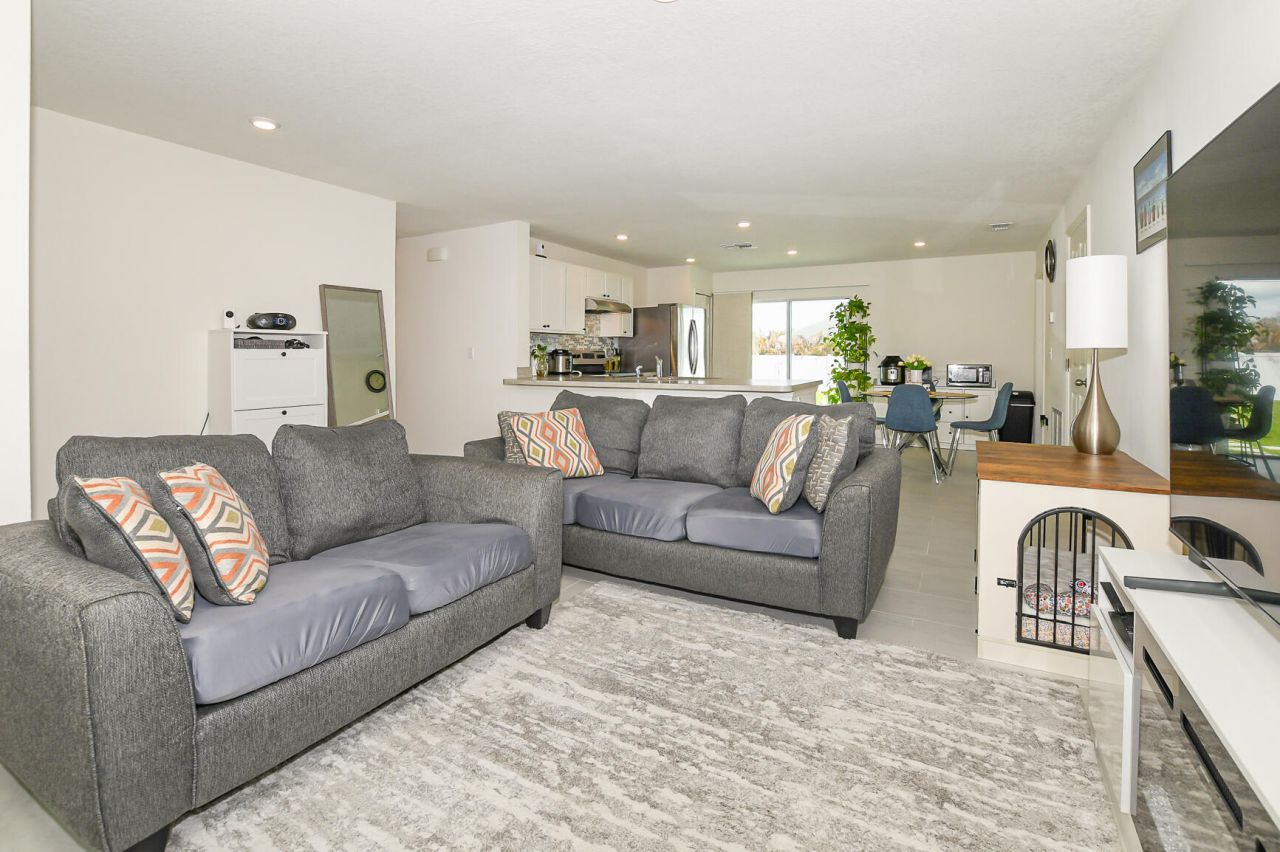 931 SW Sultan Drive, Port Saint Lucie, FL 34953 Photo