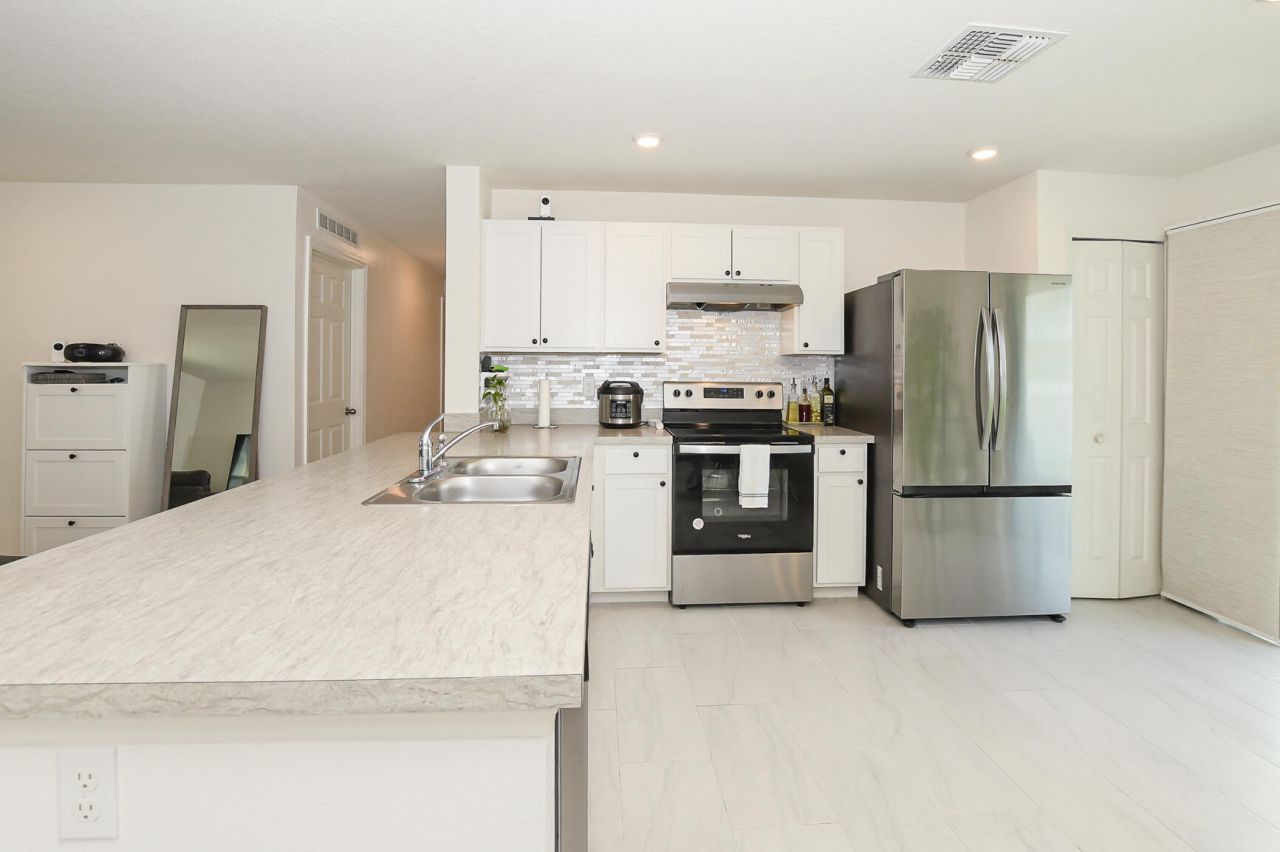 931 SW Sultan Drive, Port Saint Lucie, FL 34953 Photo