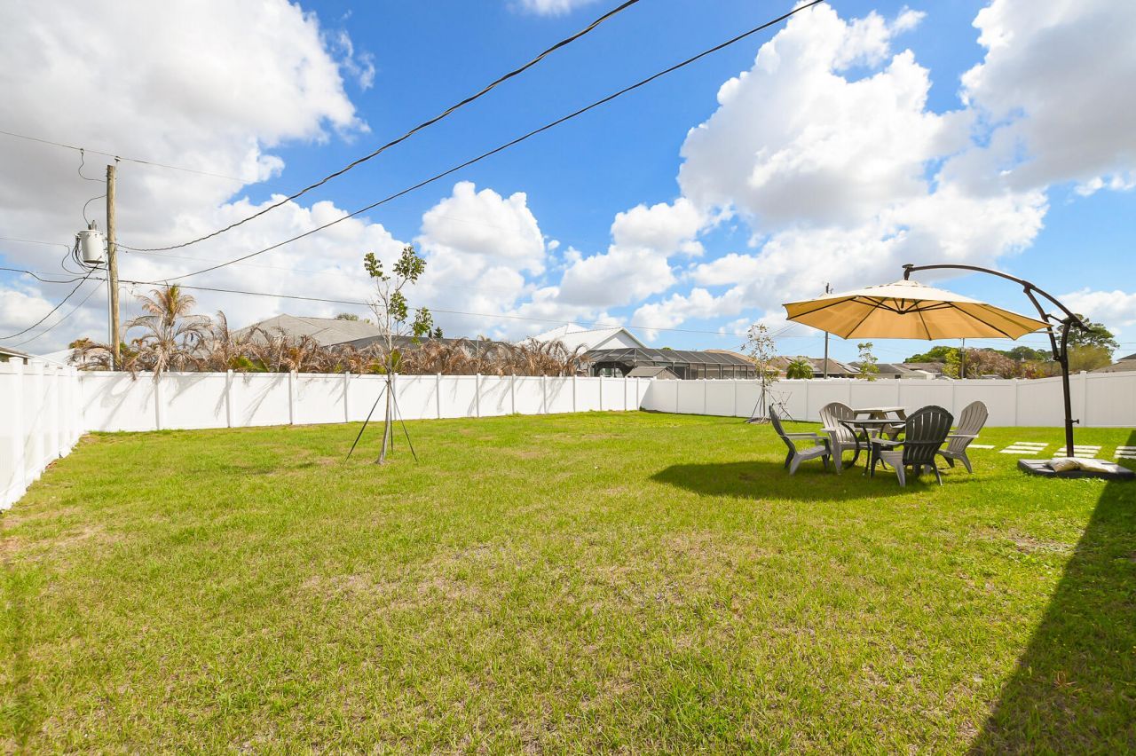 931 SW Sultan Drive, Port Saint Lucie, FL 34953 Photo