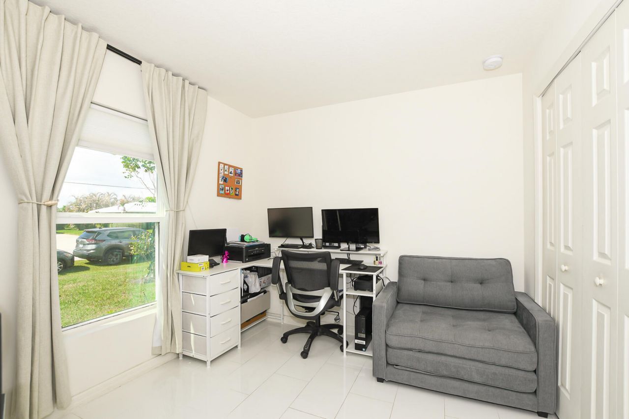 931 SW Sultan Drive, Port Saint Lucie, FL 34953 Photo