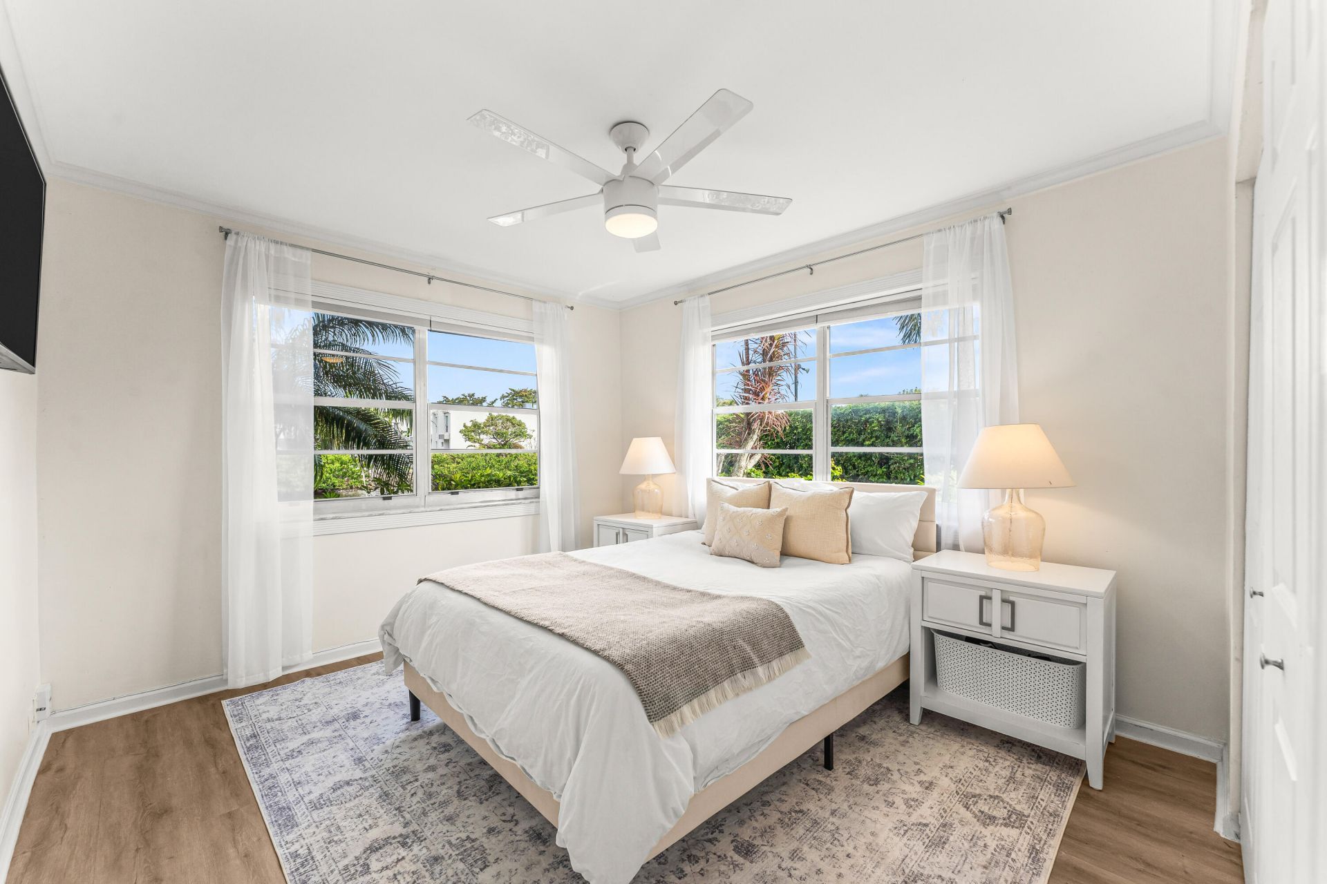 801 NE 18th Court, Unit Apt 111, Fort Lauderdale, FL 33305 Photo